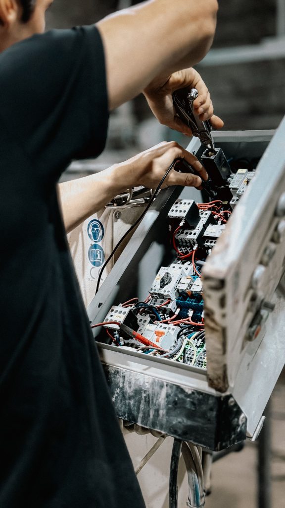 PLC ELECTRICAL AUTOMATION